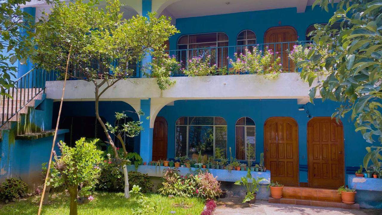 Hotel Posada Don Carlos Panajachel Dış mekan fotoğraf